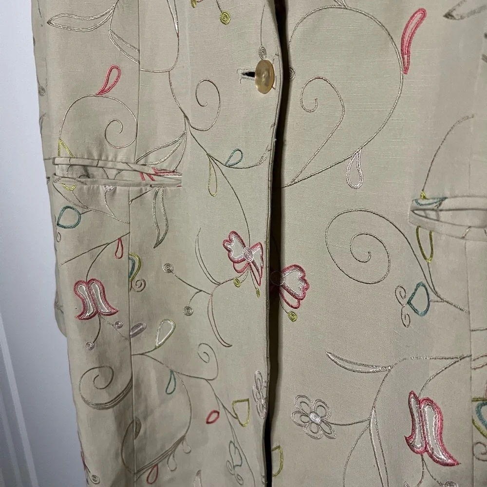 Grace Dane Lewis silk-linen embroidered blazer